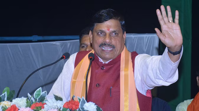 Amarwara By-Election: बीजेपी और कांग्रेस के बीच कांटे की टक्कर, आज से सीएम मोहन यादव भी मैदान में उतरेंगे
