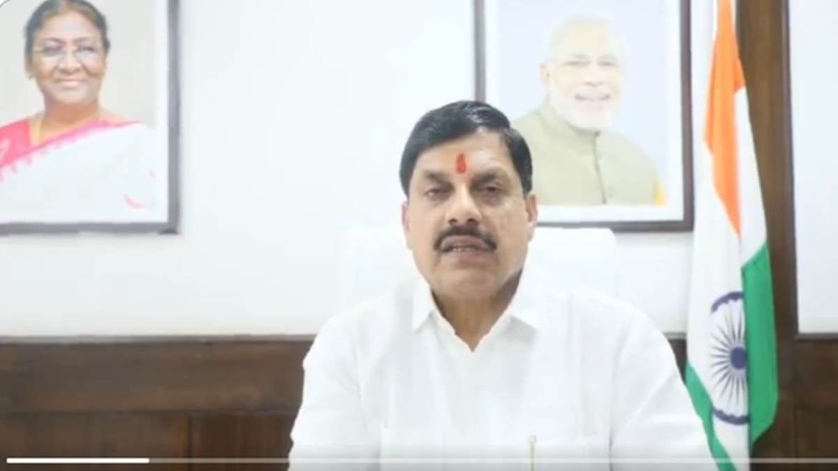मध्य प्रदेश: केदारनाथ में फंसे मप्र के 51 तीर्थयात्रियों को एयरलिफ्ट कर सुरक्षित निकाला, बाकी 10 सुरक्षित