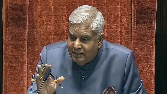 Parliament: राज्यसभा में विपक्ष पर भड़के सभापति धनखड़, कहा- 30 वर्षों में पहली बार इतने स्थगन प्रस्ताव मिले