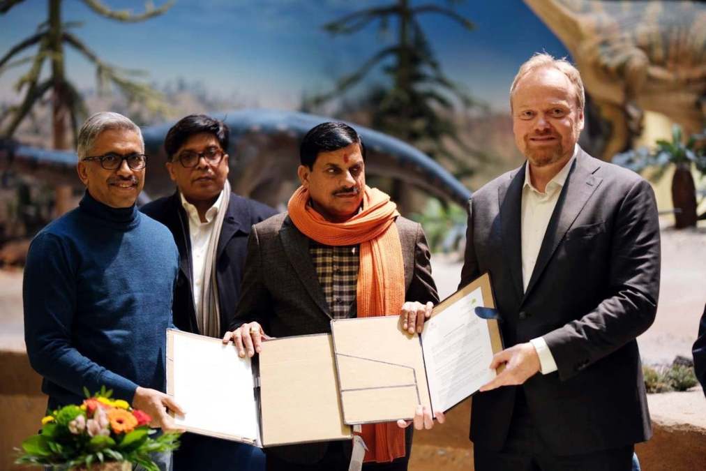 MP News: ट्राइएसिक युग के जीवाश्मों पर शोध के लिए भारत-जर्मनी के बीच हुआ एमओयू, सीएम यादव ने स्टटगार्ट संग्रहालय का किया दौरा