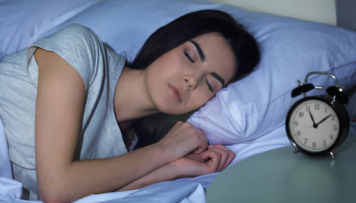 Why Good Sleep: इंसान को 24 घंटे में कितना सोना चाहिए?