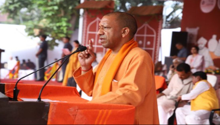 UP News: जब तक मां व मातृभूमि के प्रति कृतज्ञता ज्ञापित न कर लें, तब तक हर व्यक्ति अधूराः CM YOGI