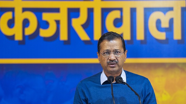Delhi: अरविंद केजरीवाल ने राष्ट्रीय मतदाता दिवस की दी शुभकामनाएं, कहा- सही को चुनें, “वोट आपकी ताकत है, इसे कभी न बेचें”