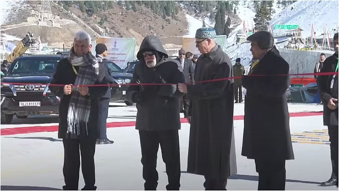 पीएम मोदी ने किया जेड-मोड़ सुरंग का उद्घाटन: कश्मीर घाटी और लद्दाख को जोड़ने वाली ऐतिहासिक परियोजना