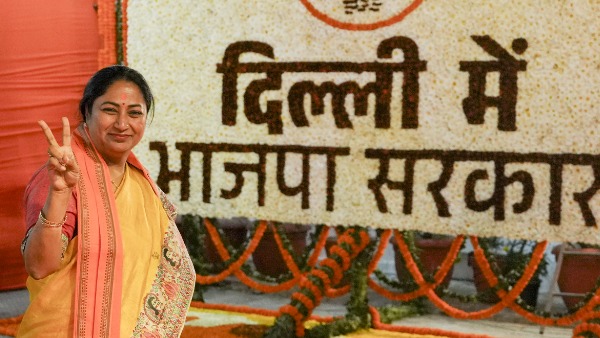 Rekha Gupta Oath Ceremony: दिल्ली की चौथी महिला मुख्यमंत्री के शपथ ग्रहण की भव्य तैयारी, रामलीला मैदान में जुटेंगे दिग्गज नेता