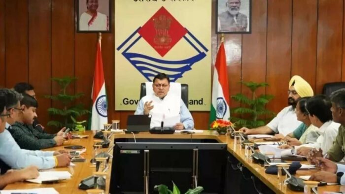 Uttarakhand News: धामी कैबिनेट की आज अहम बैठक , सचिवालय में विभिन्न विभागीय प्रस्तावों पर होगी चर्चा