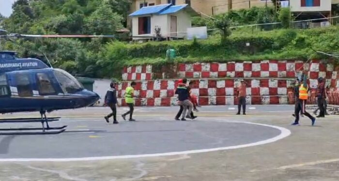 Dehradun: उत्तराखंड में हेलिकॉप्टर संचालन को लेकर समिति गठित
