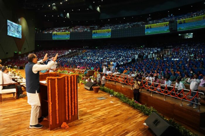 PM Kisan Samman Nidhi : कृषि भारतीय अर्थव्यवस्था की रीढ़ है और किसान उसकी आत्मा: शिवराज सिंह चौहान