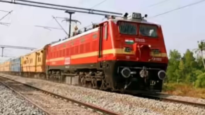 Jammu Kashmir : 122 ट्रेनें 15 अक्टूबर तक रद्द, यात्रियों को झटका