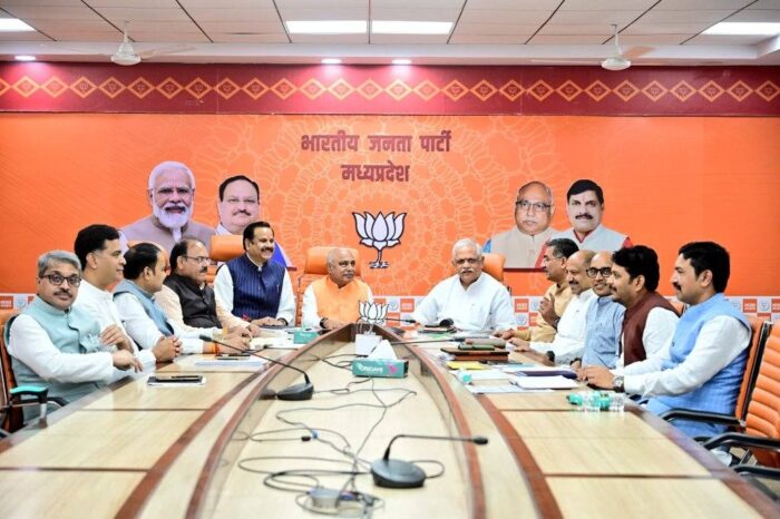 MP BJP की प्रदेश बैठक में सेवा पखवाड़ा और आगामी रणनीति पर चर्चा, बी.एल. संतोष ने दिया मार्गदर्शन