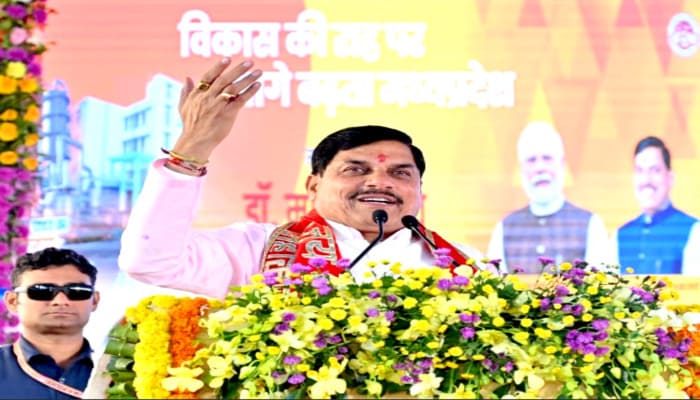 MP News: CM डॉ. मोहन यादव ने शाजापुर में विभिन्न विकास कार्यों के लोकार्पण और भूमिपूजन कार्यक्रम को किया संबोधित