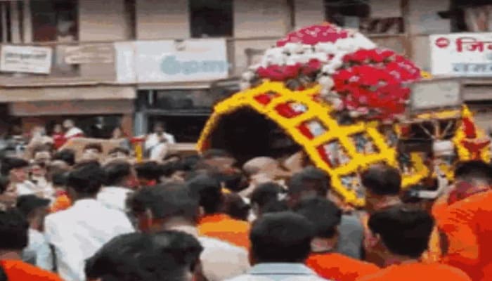 Religious: उज्जैन में आज निकलेगी बाबा महाकाल की दो सवारियां