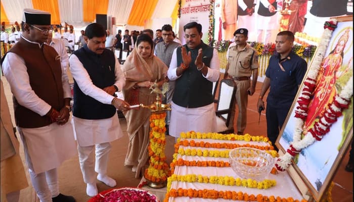 Vande matram@150: भोपाल में CM मोहन यादव और बीजेपी प्रदेश अध्यक्ष ने शुभारंभ किया ‘वंदे मातरम् @150’