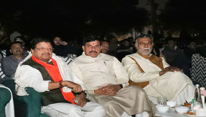 MP News: खजुराहो में CM डॉ. मोहन यादव ने मंत्रिपरिषद के साथ लाइट एंड साउंड शो का लिया आनंद