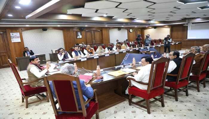 Mp News: मोहन कैबिनेट बैठक में विकास को मिली नई रफ्तार, मेट्रो से लेकर सड़क और आंगनवाड़ी तक बड़े फैसले