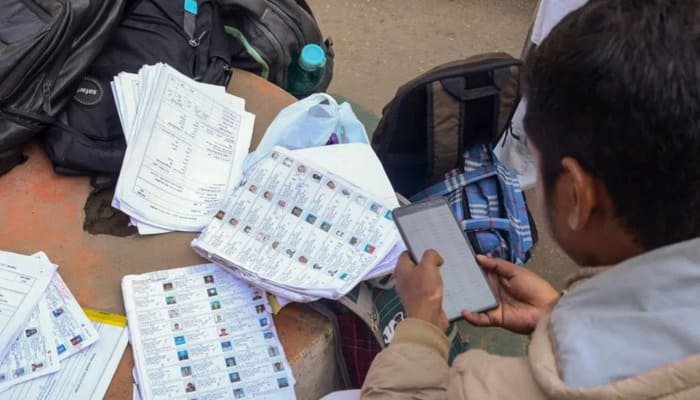 MP News: एमपी में SIR गणना पूरी, 42.74 लाख मतदाता नहीं मिले