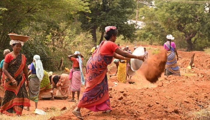 Delhi: VB-G-RAM-G विधेयक बना कानून, राष्ट्रपति की मंजूरी से ग्रामीण रोजगार को नई ताकत