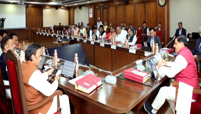 मोहन कैबिनेट की अहम बैठक आज, नई शराब नीति पर लग सकती है मुहर