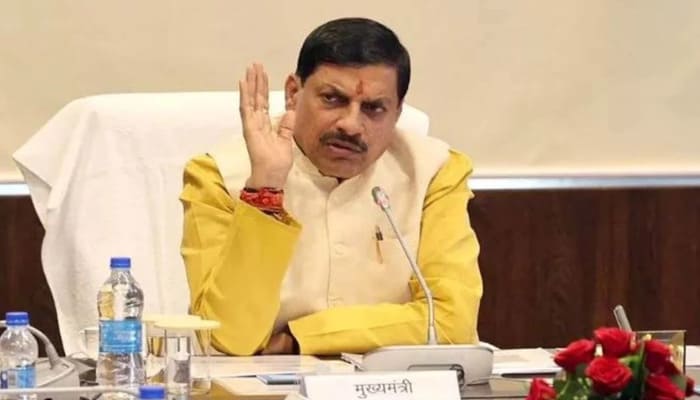 Indore: इंदौर दूषित पानी कांड पर CM डॉ. मोहन का सख्त एक्शन… नगर निगम कमिश्नर को नोटिस, अपर आयुक्त हटाए गए