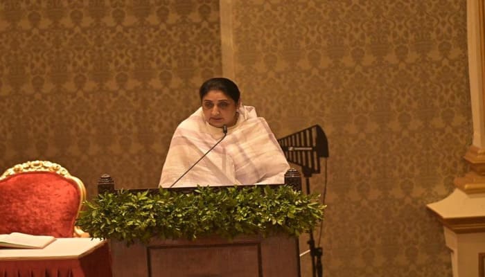 Maharashtra: राज्यसभा से इस्तीफा, फिर सत्ता की कुर्सी… सुनेत्रा पवार बनीं महाराष्ट्र की पहली महिला उपमुख्यमंत्री