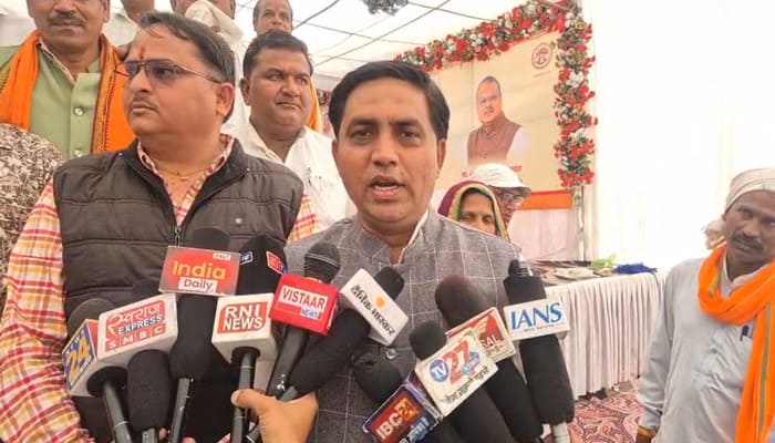 बड़वानी में बसंत पंचमी पर मुख्यमंत्री कन्या विवाह योजना के तहत 200 जोड़ों का सामूहिक विवाह