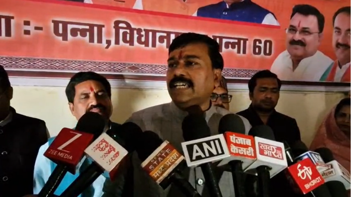 मध्यप्रदेश के राज्य मंत्री धर्मेंद्र लोधी की पीसीः बोले- विकसित मध्यप्रदेश के संकल्प को मजबूती देगा बजट