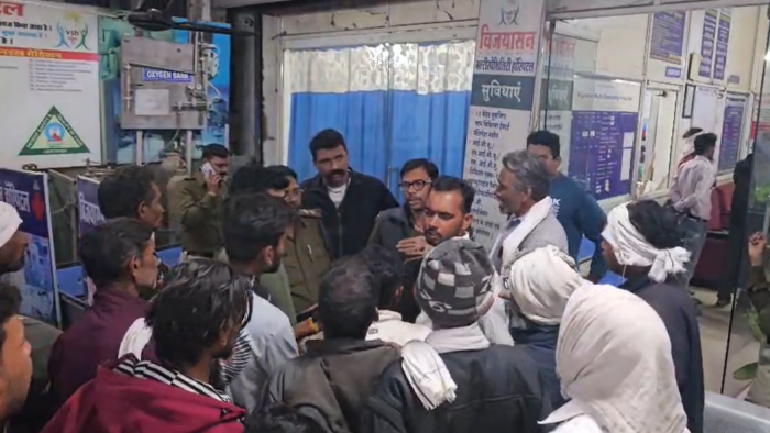 रेहटी के निजी अस्पताल पर लापरवाही का आरोप, परिजनों ने मचाया हंगामा