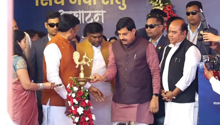 MP News: सेवढ़ा-दतिया को ₹532 करोड़ की विकास सौगात... CM डॉ. मोहन ने 53 कार्यों का लोकार्पण, 21 का भूमिपूजन किया