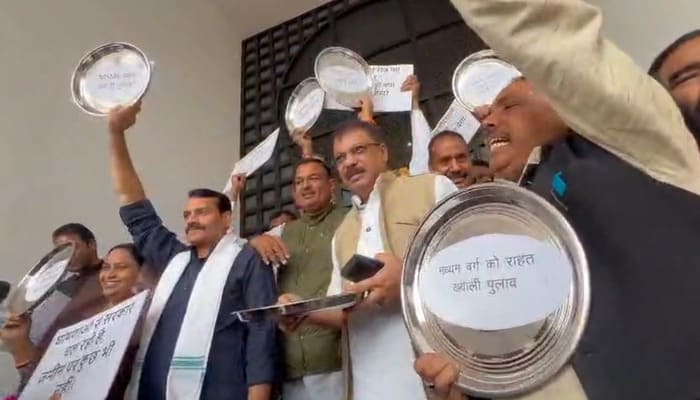 मप्र विधानसभा: बजट को लेकर चौथे दिन भी विपक्ष का विरोध, कमलनाथ ने कर्ज पर साधा निशाना