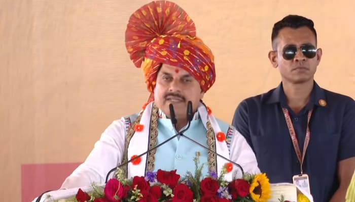 MP News: आलीराजपुर में आज़ाद स्मृति समारोह का शुभारंभ, CM डॉ. मोहन ने विकास कार्यों का किया भूमिपूजन व लोकार्पण