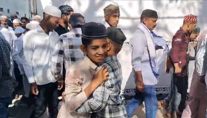 सीहोर में भाईचारे के साथ मनाया गया ईद-उल-फितर, मुस्लिम समाज में दिखा खासा उत्साह