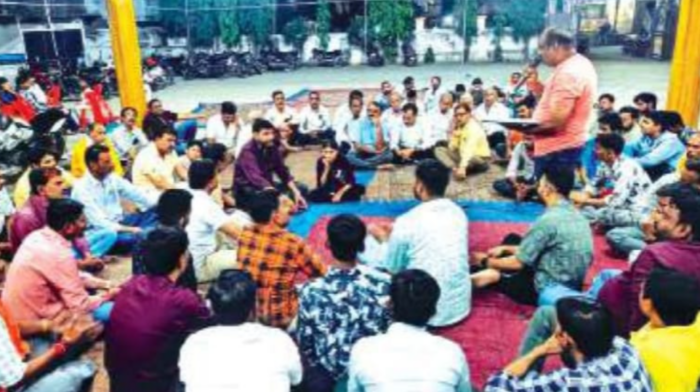 धूमधाम से मनेगा हनुमान जन्मोत्सव, छोटा लखन सेवा समिति की बैठक में तैयारियों को लेकर चर्चा