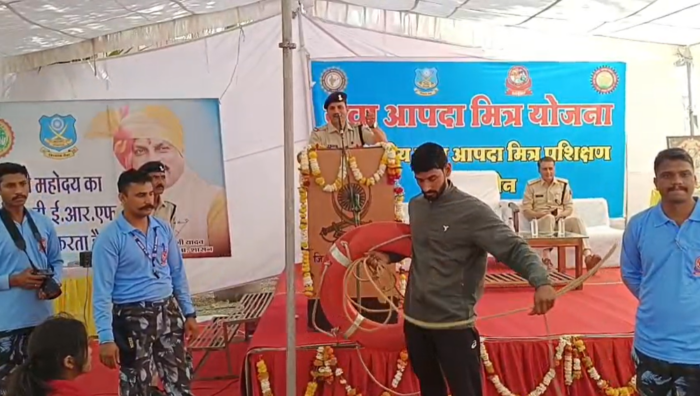 आपदा से निपटने को तैयार हो रहे उज्जैन के युवा: ‘आपदा मित्र’ प्रशिक्षण का दूसरा चरण शुरू