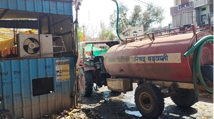 एक मोटर के भरोसे फिल्टर प्लांट, अलग-अलग वार्डों में तीन शिफ्ट में हो रही पेयजल आपूर्ति