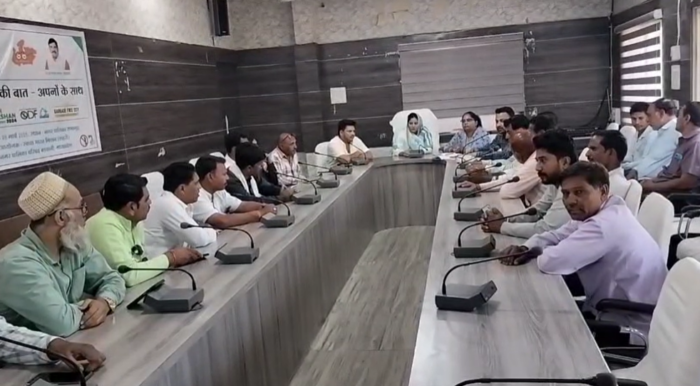 बड़वानी में पेयजल संकटः नगर पालिका अध्यक्ष ने की पार्षदों के साथ बैठक, जल संकट को लेकर हुई समीक्षा