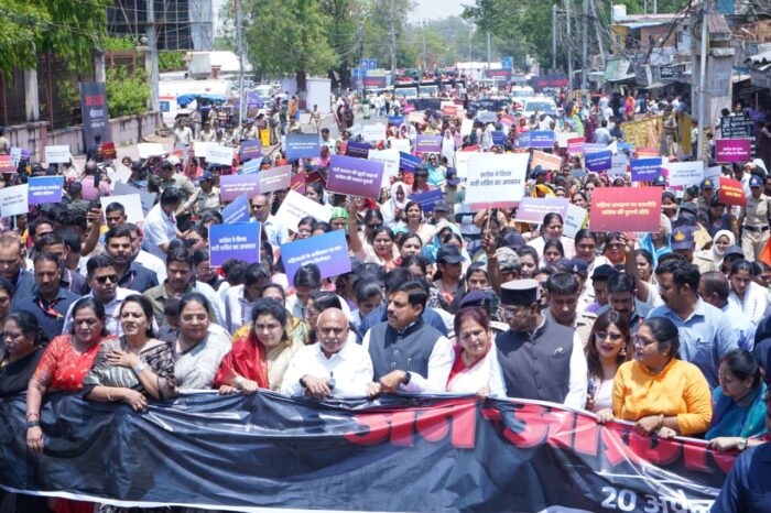 महिला आरक्षण बिल को लेकर सड़कों पर उतरी नारी शक्ति, कांग्रेस व विपक्षी दलों के खिलाफ हल्ला बोल