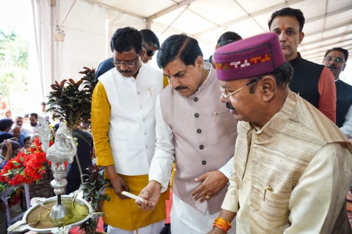 मुख्यमंत्री डॉ. मोहन यादव ने स्व. भगवत शरण माथुर की जयंती पर आयोजित 'विचार गोष्ठी का किया शुभारंभ