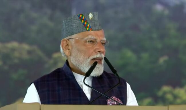 PM मोदी ने दिल्ली-देहरादून इकोनॉमिक कॉरिडोर का किया उद्घाटन, विकास और आस्था का दिया संदेश