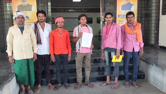 जल जीवन मिशन की टंकी बनाने वाले मजदूरों के साथ धोखा, ठेकेदार मजदूरों पैसा दिए बिना फरार