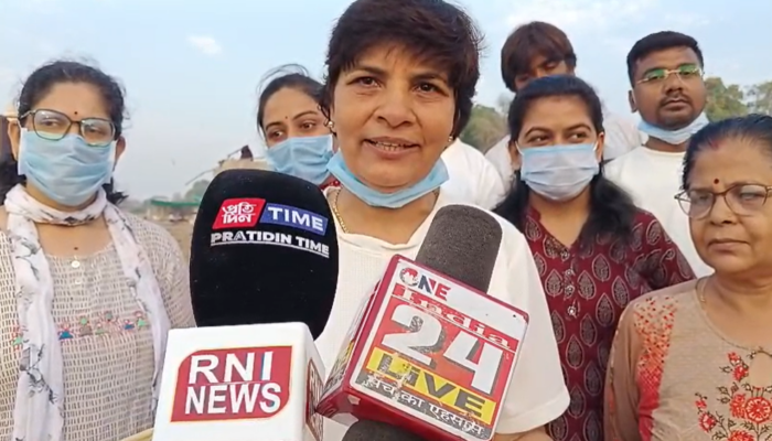 खलघाट में नर्मदा घाट की सफाई, हनुमान जयंती पर दिया स्वच्छता का संदेश