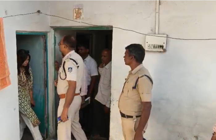 कालाबाजारी पर शिकंजाः मैदान में उतरे कलेक्टर व एसपी,  हजारों लीटर डीजल और गैस सिलेंडर जब्त