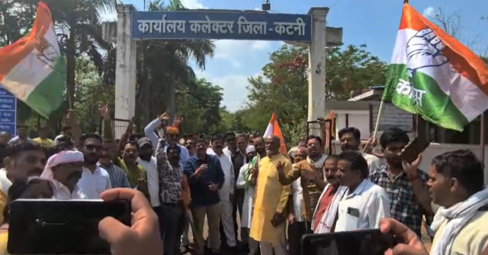 कटनी में किसानों के समर्थन में कांग्रेस का जोरदार धरना-प्रदर्शन