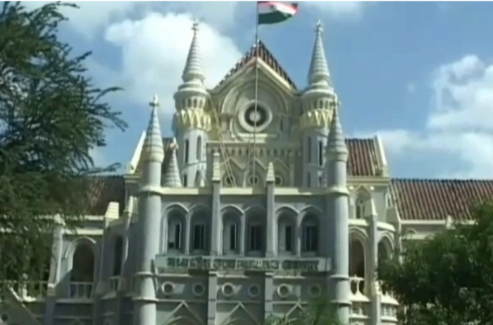 नर्सिंग घोटाला: 30 हजार छात्रों के रिजल्ट पर रोक, हाईकोर्ट ने मांगा 400 कॉलेजों का पूरा रिकॉर्ड