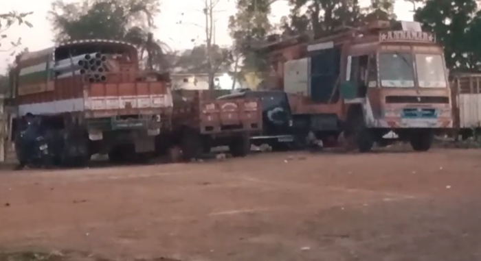 थाना ढीमरखेड़ा द्वारा अवैध नलकूप खनन पर बड़ी कार्रवाई, बोरिंग मशीन सहित दो ट्रक जब्त