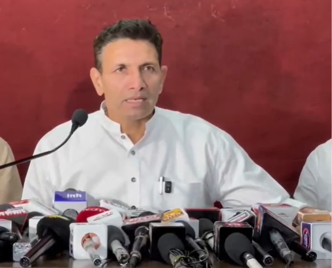 जीतू पटवारी ने सीएम डॉ. मोहन यादव के सवालों का दिया जवाब, बोले- देश का संविधान और राष्ट्रगीत कांग्रेस की आत्मा-