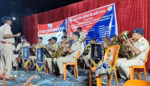 देशभक्ति की धुनों से गूंजा बुरहानपुर: पुलिस बैंड भर्ती 2026 के लिए युवाओं में भरा जोश