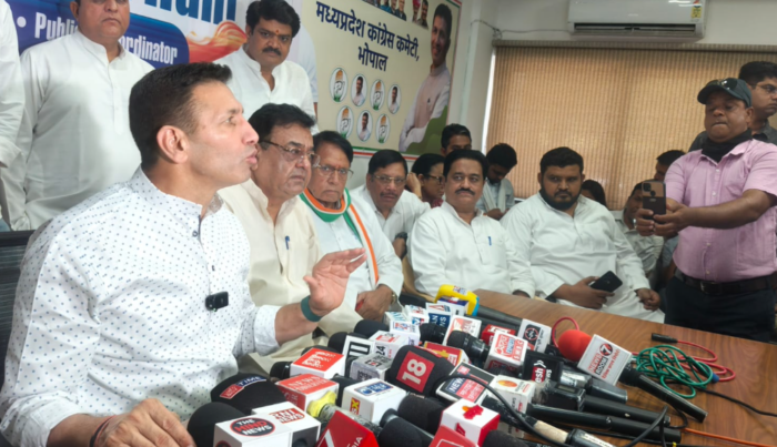 कृषि मेले में जाने की अनुमति न मिलने पर कांग्रेस प्रदेश अध्यक्ष जीतू पटवारी नाराज, बोले- अब तो अकेले ही जाउंगा!