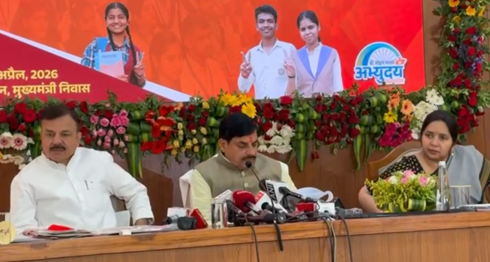 10वीं और 12वीं बोर्ड परीक्षा के नतीजे घोषित, पिछले 16 साल में सबसे बेहतर रिजल्ट