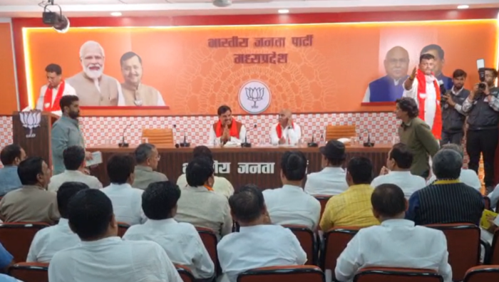 मुख्यमंत्री डॉ. मोहन यादव व प्रदेश अध्यक्ष हेमंत खंडेलवाल की संभाग प्रभारियों एवं जिला प्रभारियों के साथ की बैठक