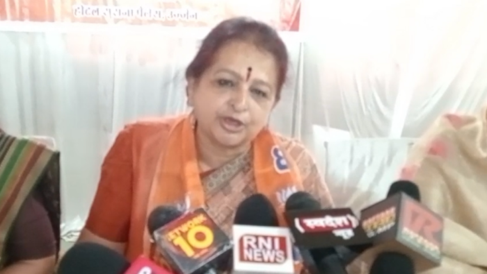 अर्चना चिटनिस का कांग्रेस पर हमलाः महिला विरोधी मानसिकता, हर अच्छे काम का किया विरोध